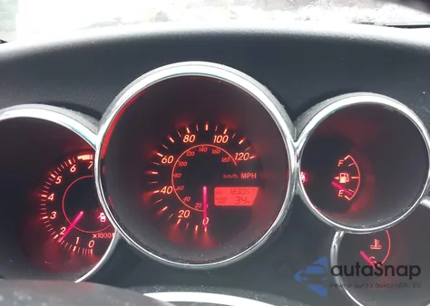 2003 Toyota Matrix Xr from USA, damaged, VIN 2T1KR38E43C048885